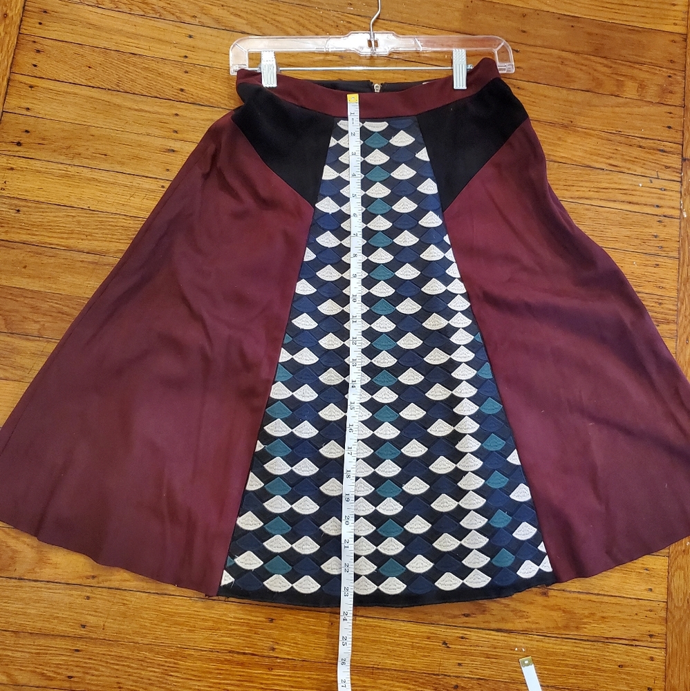 Knee length ultra suede a line skirt size sma